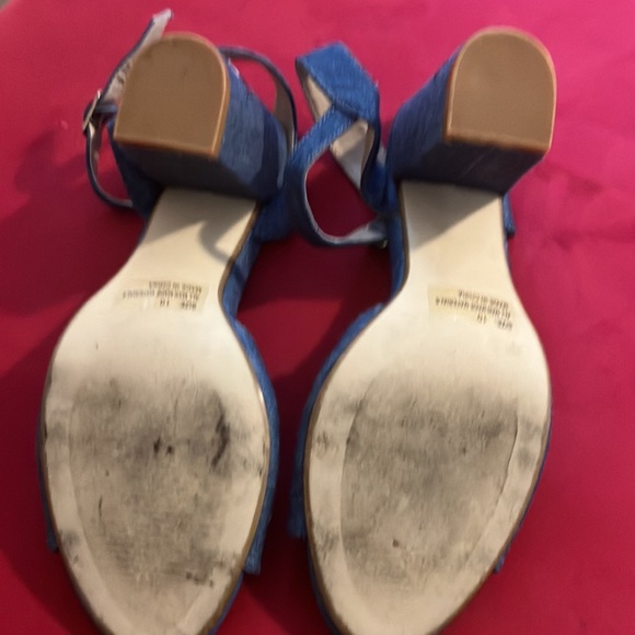 Denim embroidered sandals - Picture 6 of 9